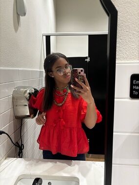 Meet your Posher, Briana